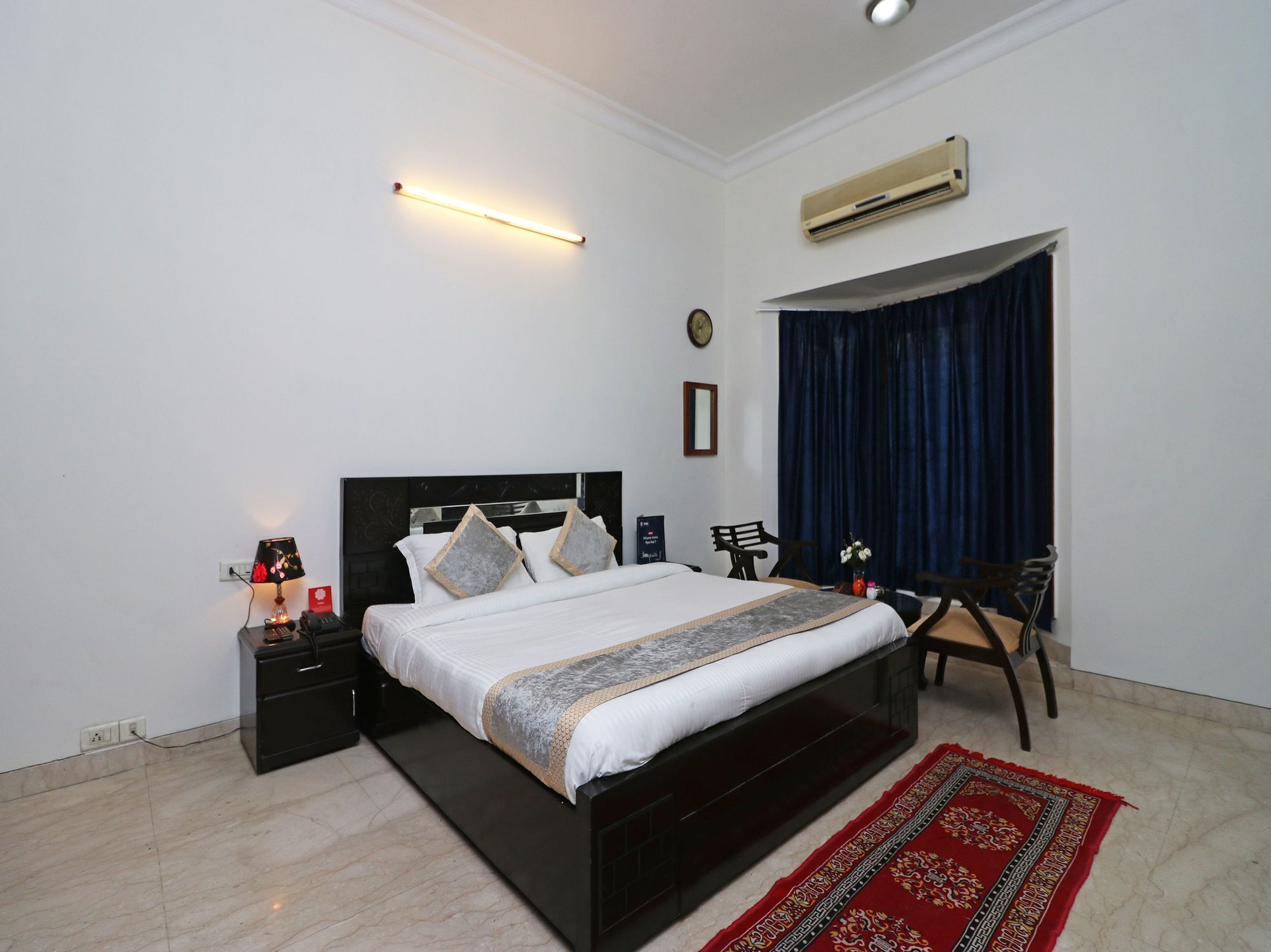 Fabexpress Ashray Hotel Noida Exterior foto