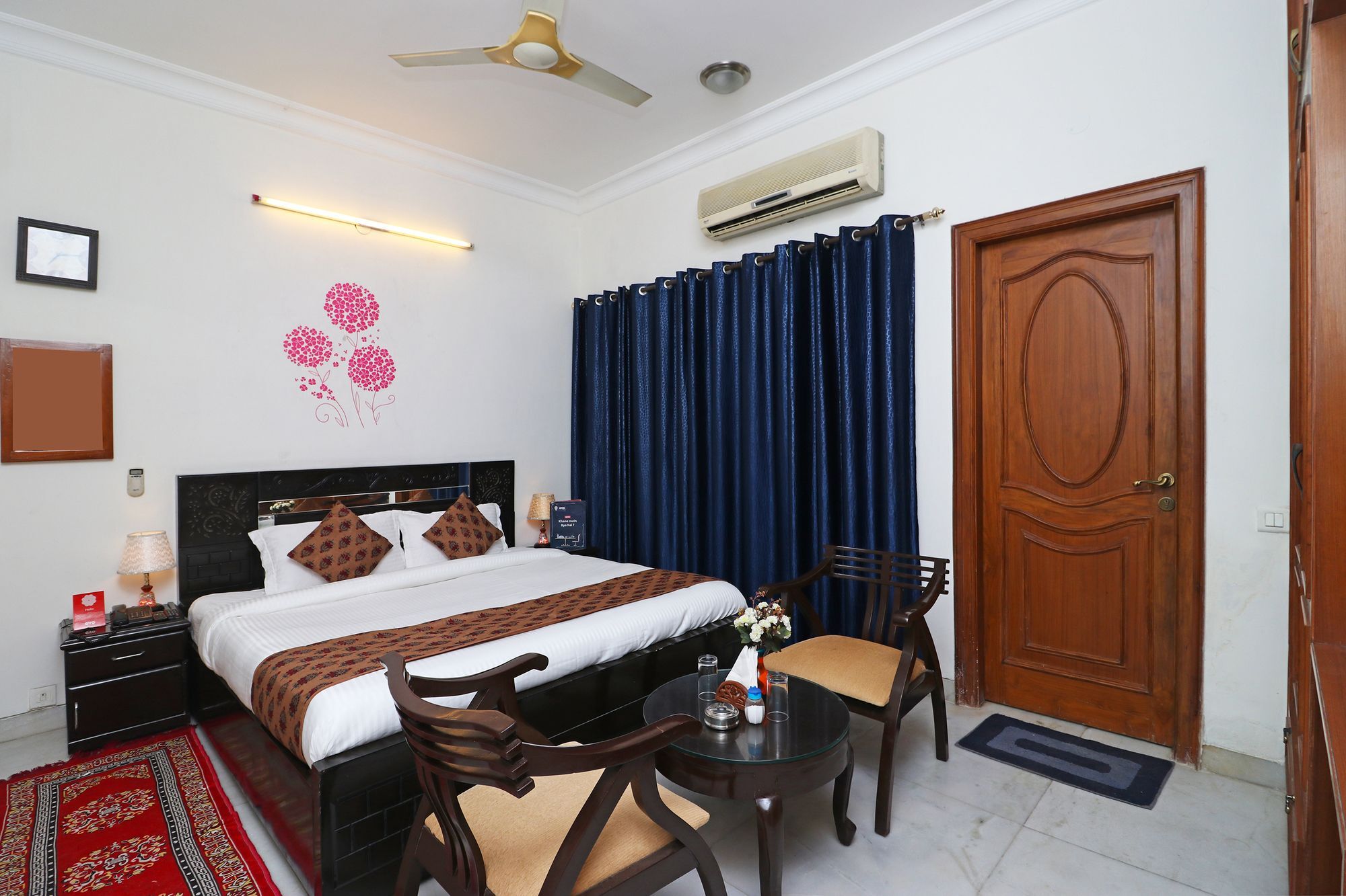 Fabexpress Ashray Hotel Noida Exterior foto