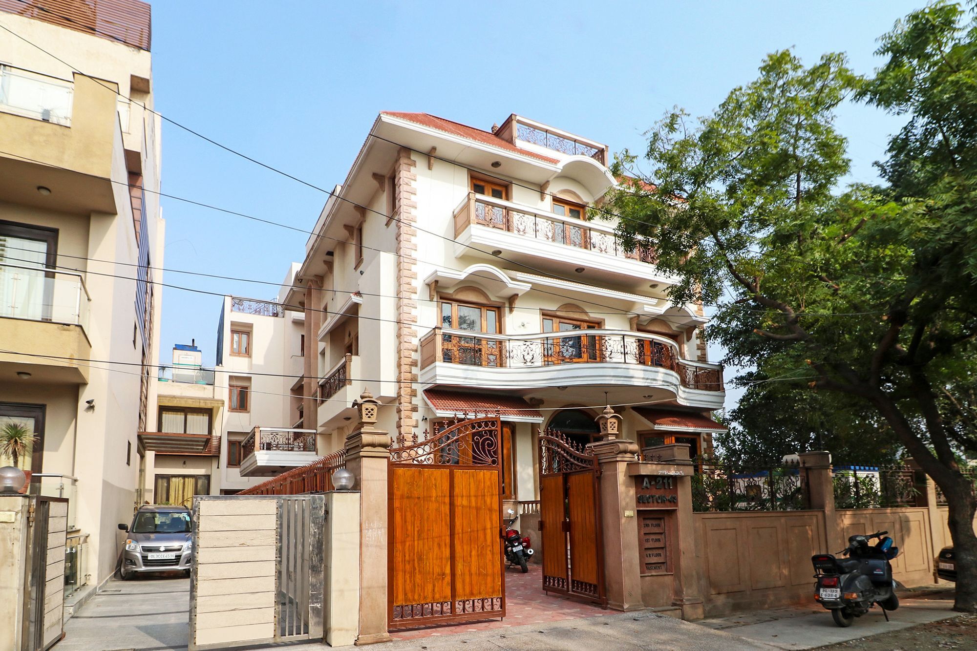 Fabexpress Ashray Hotel Noida Exterior foto
